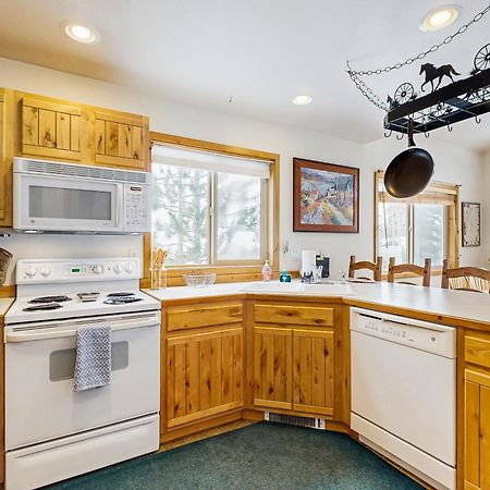 Cottage Court Condo McCall Bagian luar foto
